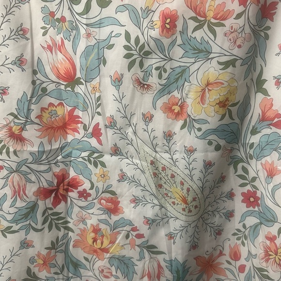 Floral Blouse - Picture 7 of 10